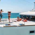 Luxe Catamaran Cruise Dia Island – All inclusive Open Bar & Lunch